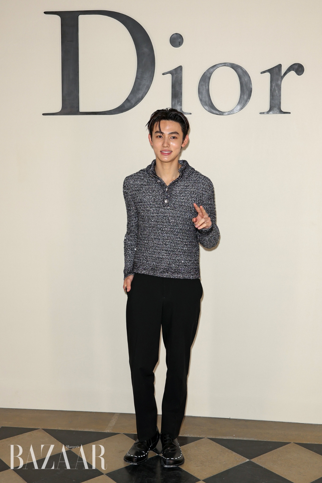 bzvn-dior-men-xuan-he-2026-show-paris-seonghyeon-cortis (1)