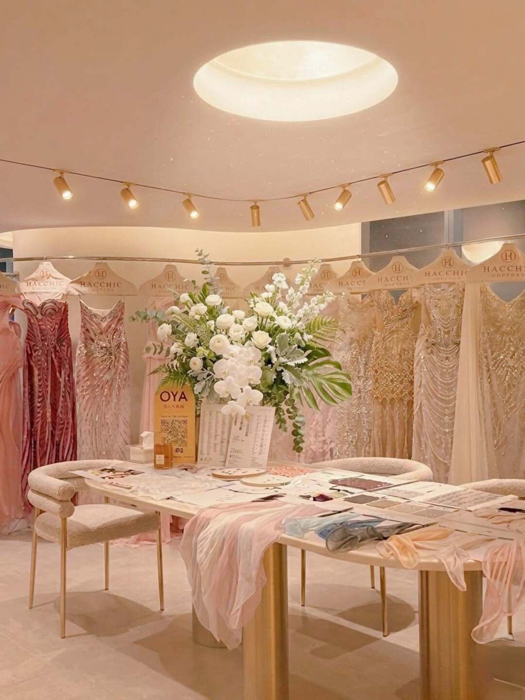 bzvn-hacchic-couture-kinh-doanh-thoi-trang-viet-tai-trung-dong (4)