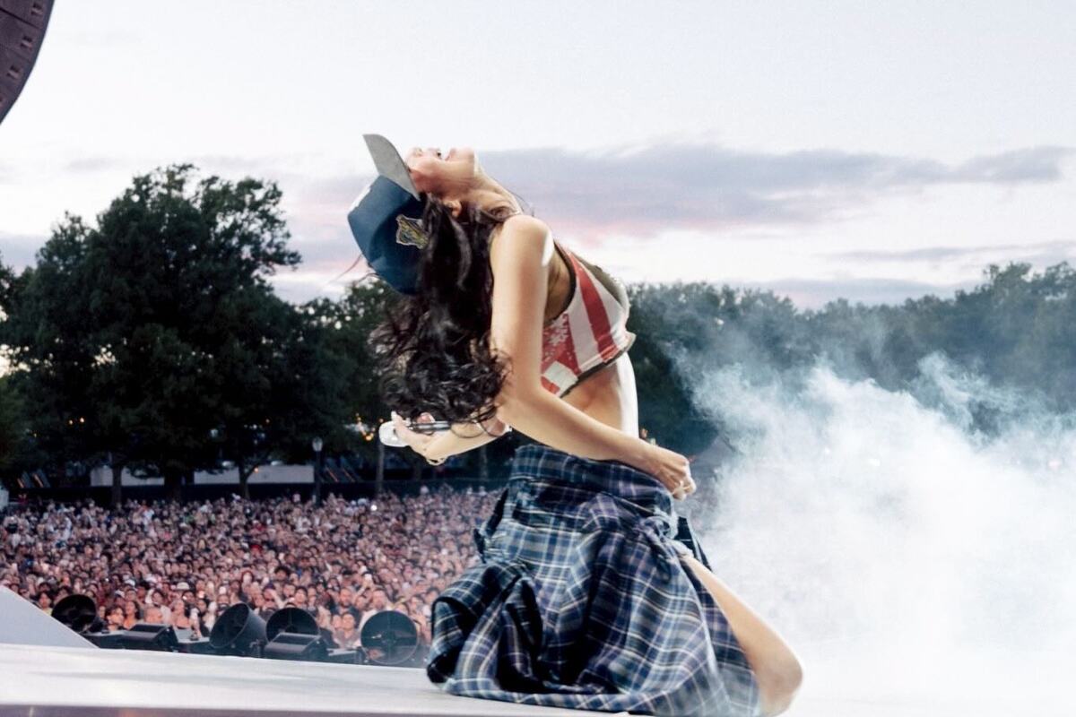 bzvn-jennie-governors-ball-202600003