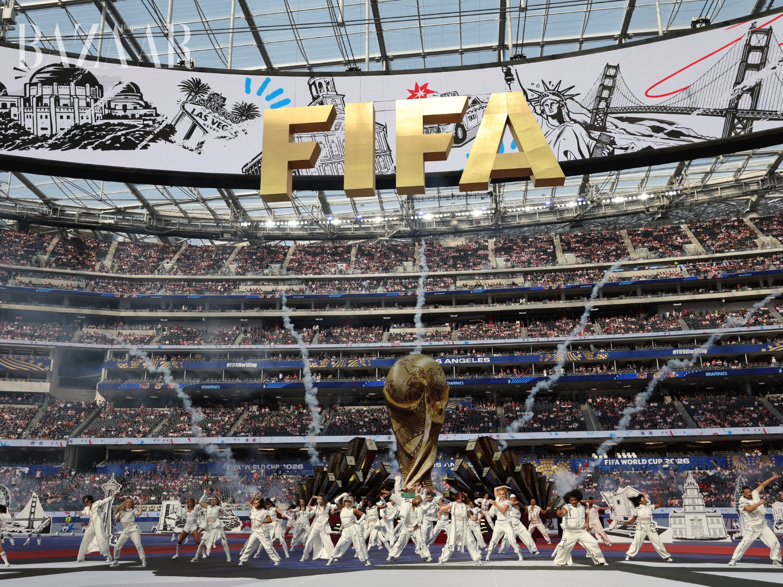 bzvn-lisa-fifa-world-cup-2026-san-khau-thoi-trang00006
