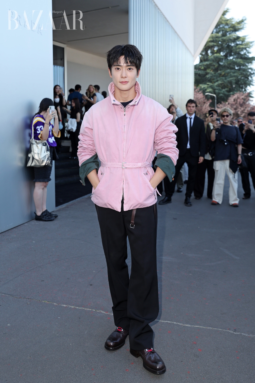 bzvn-prada-men-xuan-he-2027-jaehyun-nct (2)
