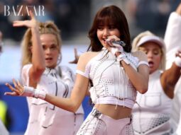bzvn-thumb-lisa-fifa-world-cup-2026-san-khau-khai-mac