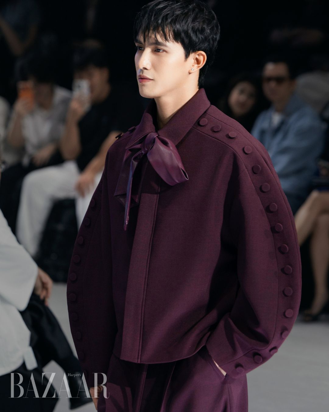 bzvn-vo-dien-gia-huy-quoc-anh-ma-ran-do-va-tran-ngoc-vang-lan-dau-catwalk-tao-ket-man-nhan-cho-nobody-knows-tai-avifw-2026- 1