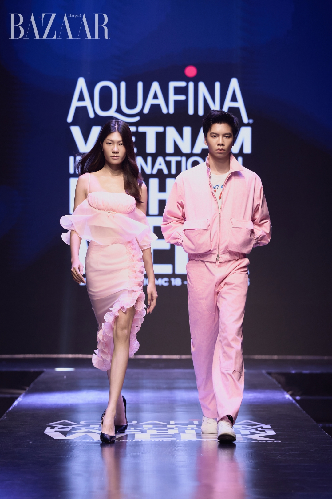 bzvn-welcome-party-khai-mac-aquafina-vietnam-international-fashion-week-2026-avifw (16)