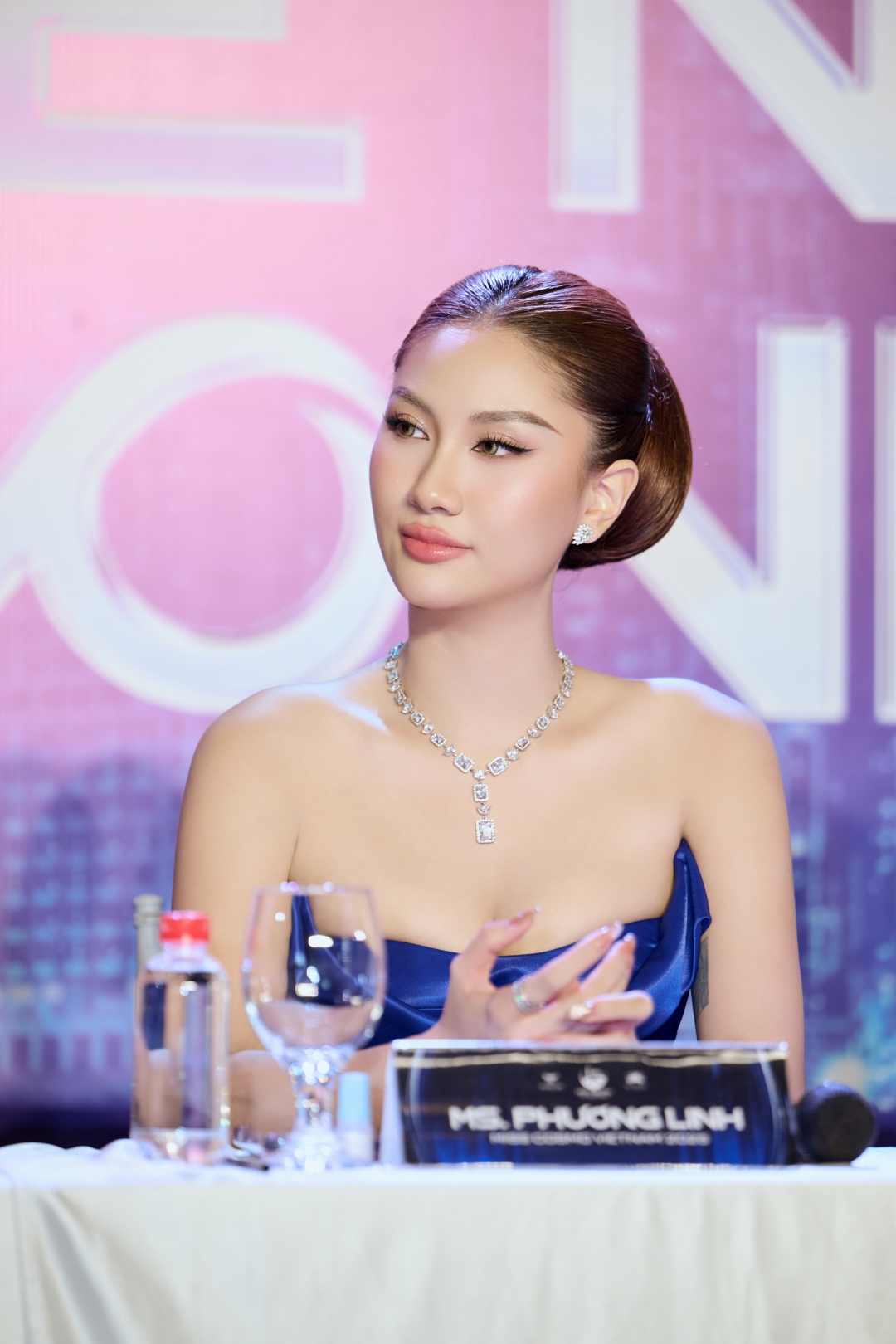hoa-hau-phuong-linh-ban-giam-khao-cua-miss-cosmo-tphcm-2026
