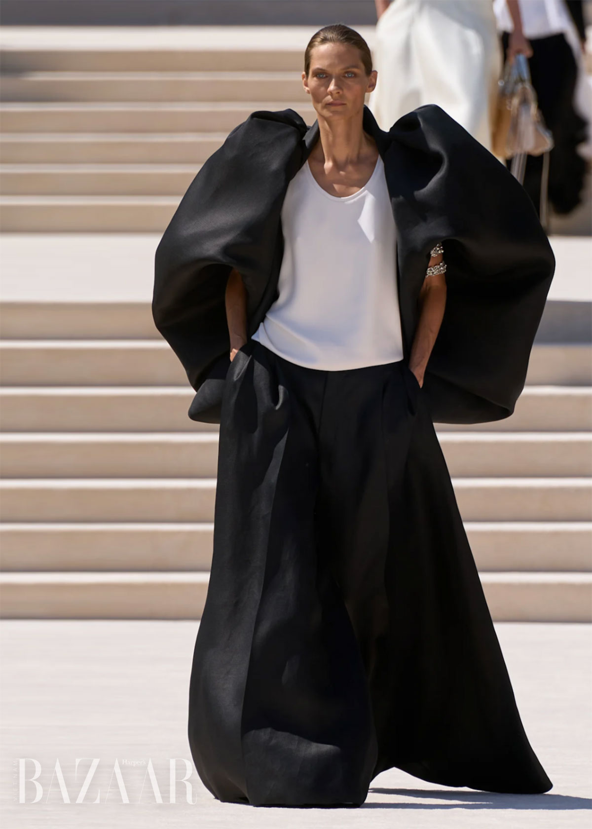 Châu Vũ Đồng chứng kiến BST Haute Couture đầu tay Pierpaolo Piccioli thực hiện cho Balenciaga插图4