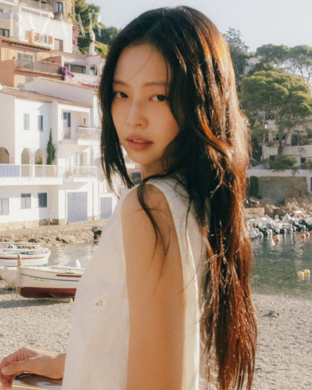 Jennie chọn thương hiệu Việt khi tự làm stylist cho MV “Less than a lover”插图8