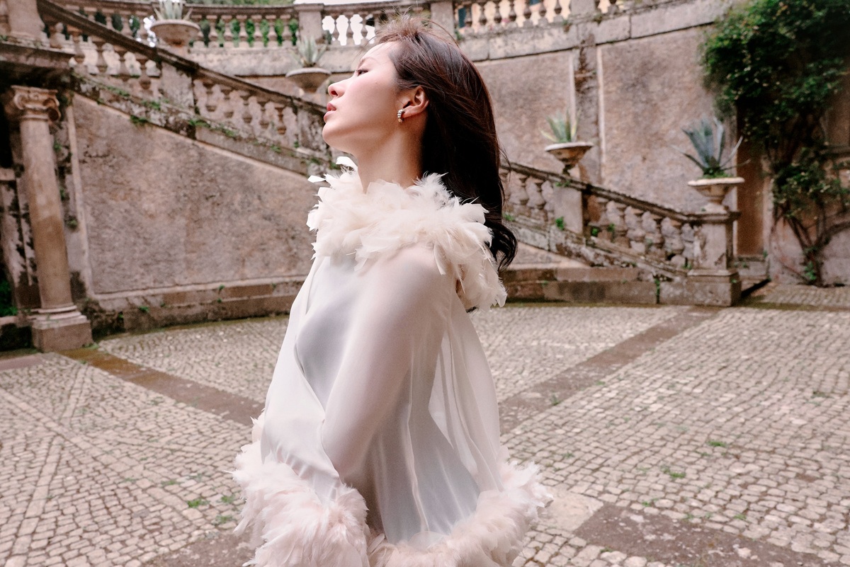 bzvn-lim-kim-album-exit-to-nowhere00003