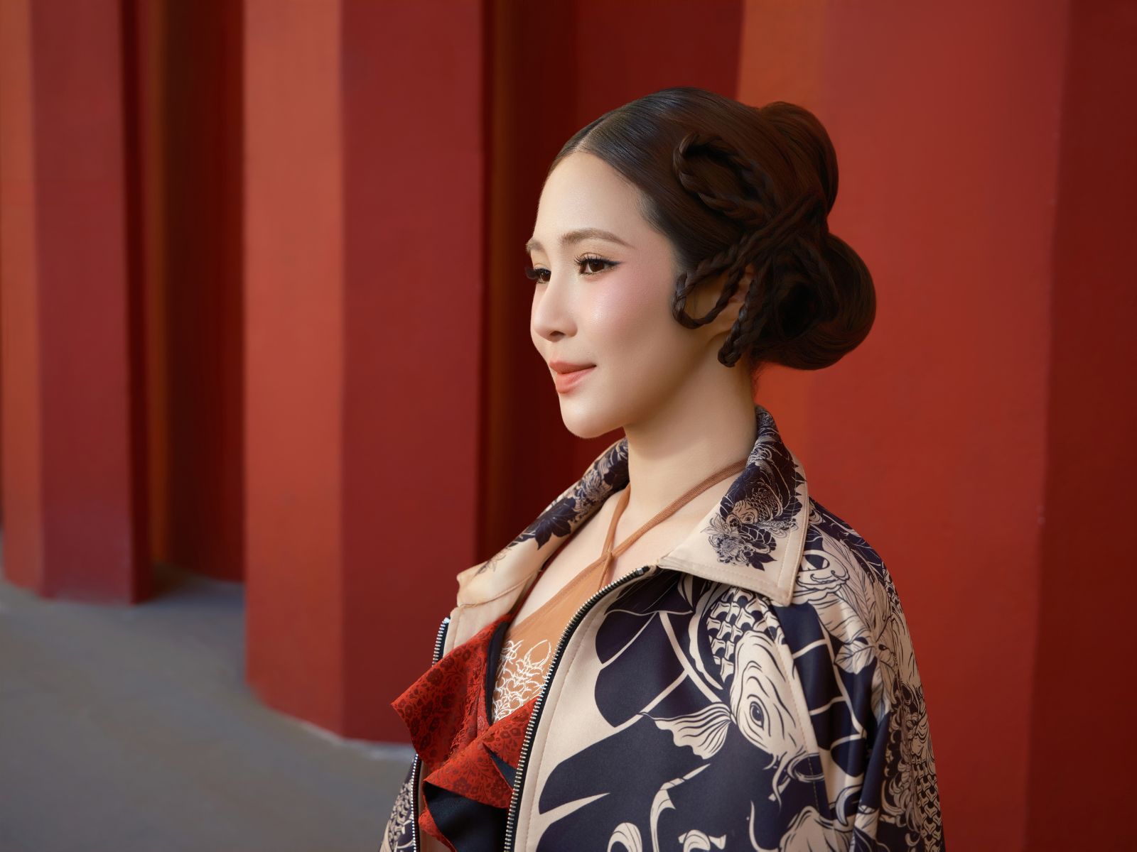 Thời trang “gái Nghệ” của Hương Tràm tôn vinh hay làm loãng văn hóa xứ nghệ?插图2