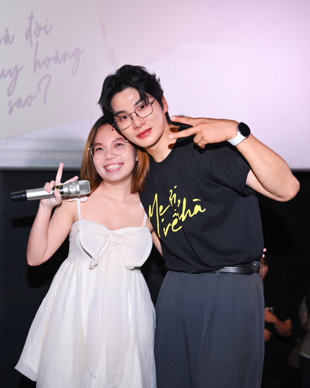 lee-yi-kyung-doi-non-la-to-chuc-hop-fan-tai-rap-me-oi-ve-nha