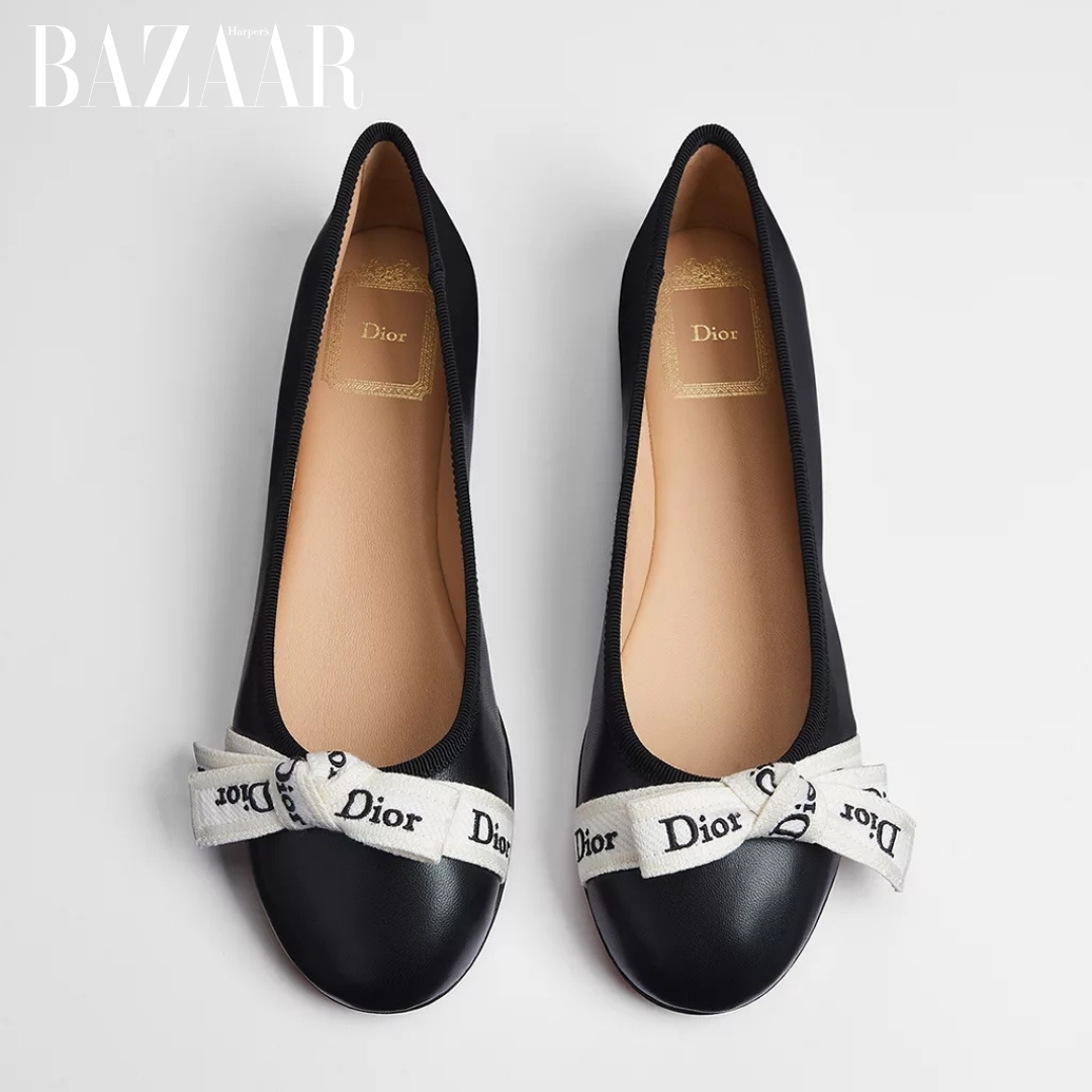 Giày Dior nâng niu bàn chân Địch Lệ Nhiệt Ba như một món quà插图1