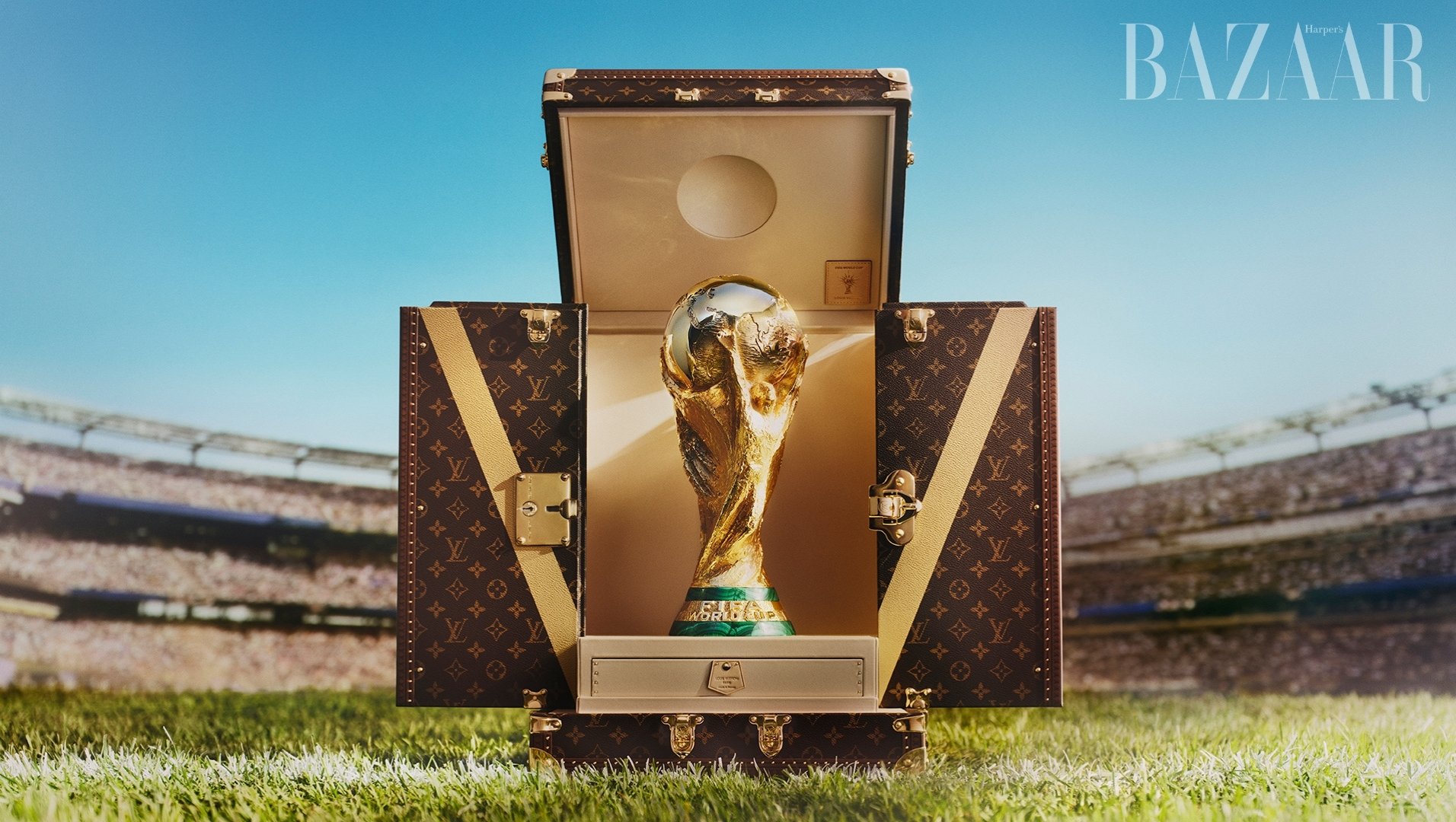Louis Vuitton chế tác rương đựng Cúp vô địch FIFA World Cup 2026插图