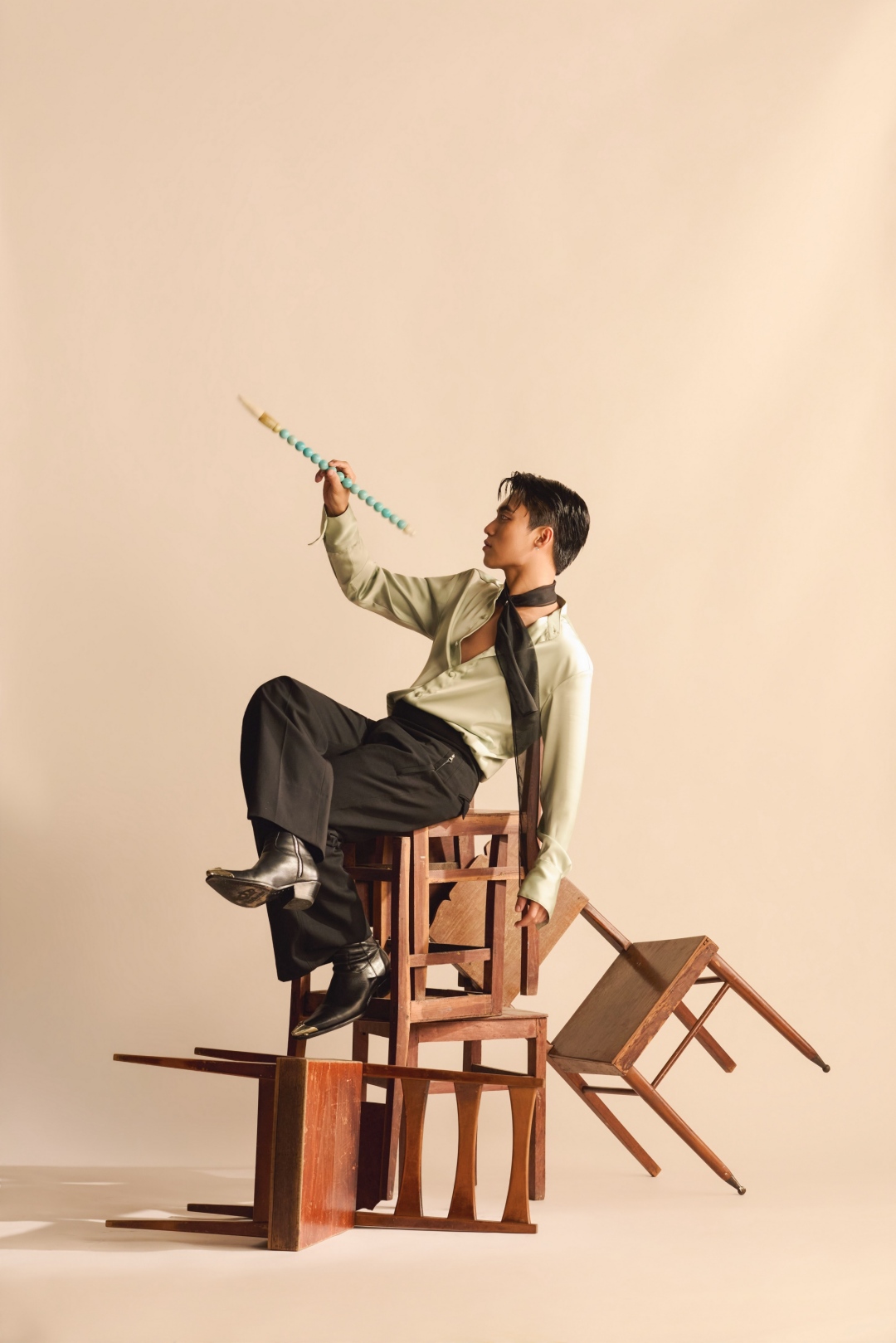 album-my-dieu-ca-cua-mono-co-gi-dang-cho-doi