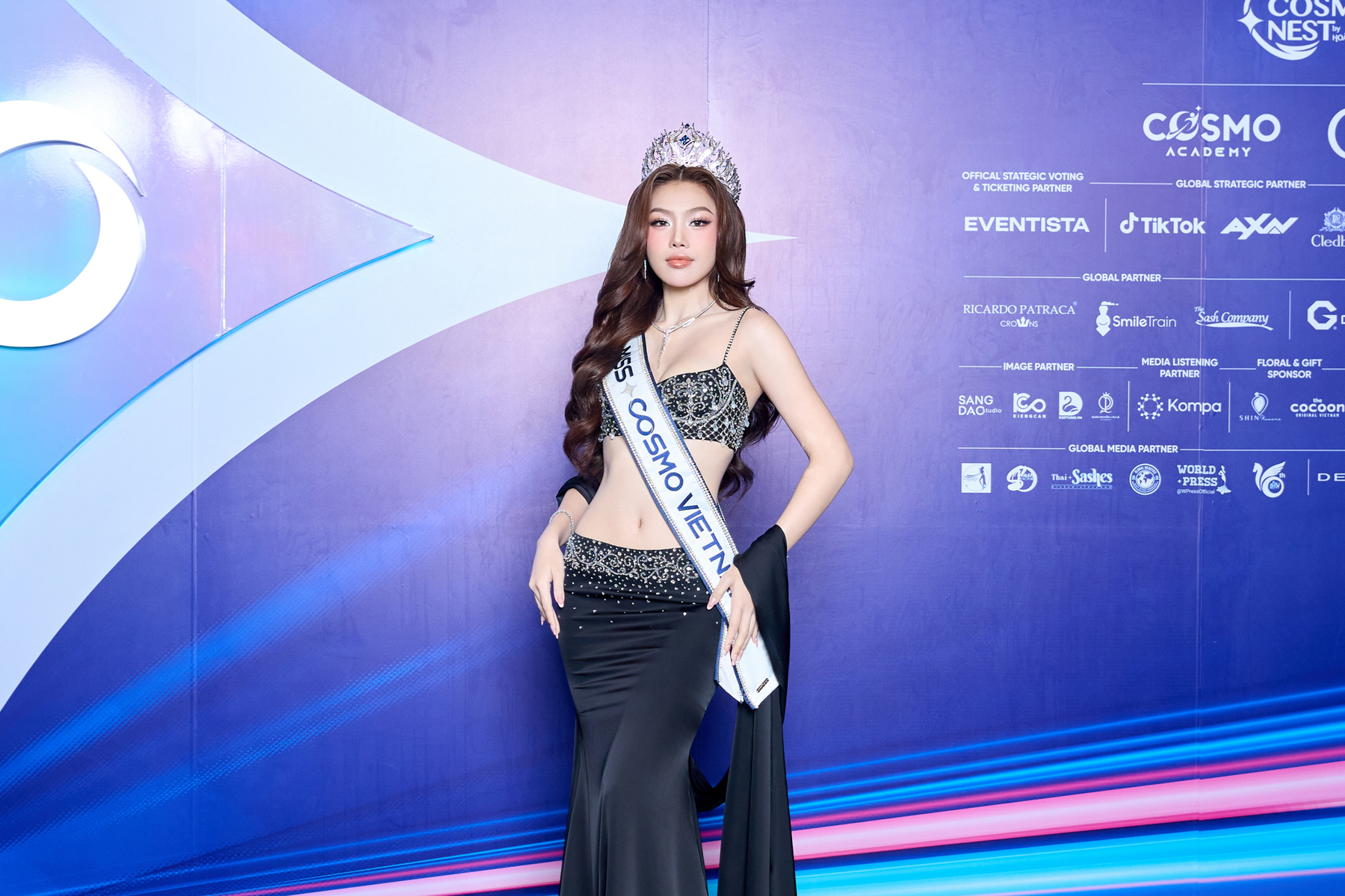 bzvn hop bao miss cosmo 2026 (3)