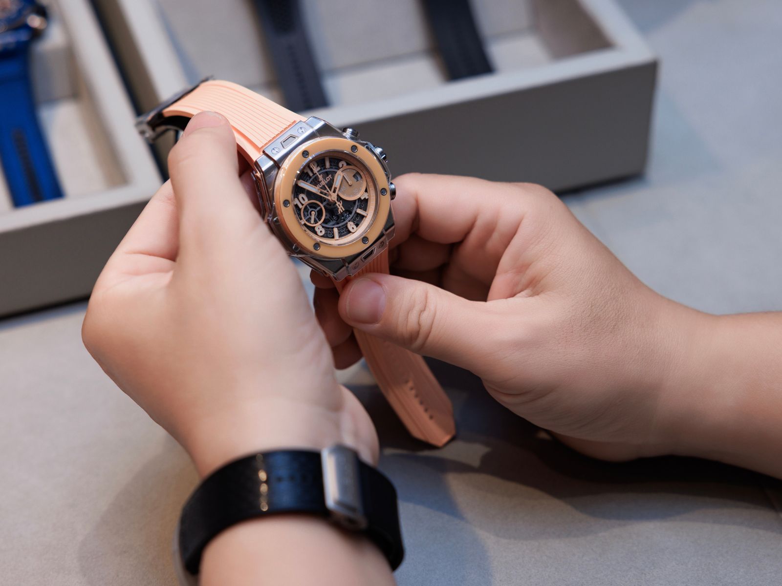 Đồng hồ Hublot Big Bang Summer 2026 nâng tầm nghệ thuật pastel ceramic插图4