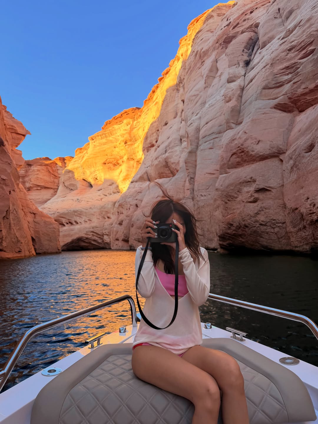 bzvn-lisa-blackpink-antelope-canyon-hem-nui-linh-duong (4)