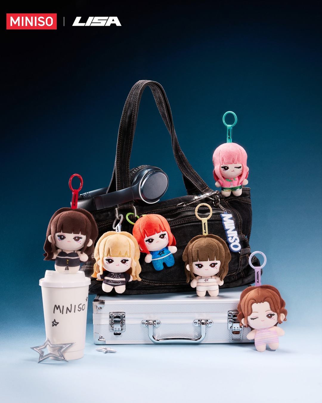 bzvn lisa blackpink blind box tui mu miniso pop up world tour (5)