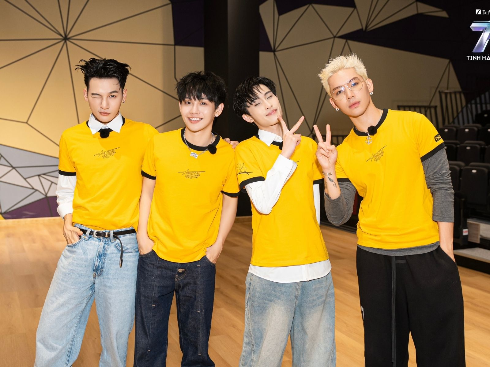 Quang Hùng MasterD, Wren Evans, CONGB, HURRYKNG và JSOL dẫn dắt Livestage 4 Tinh Hà “Say Hi”插图6