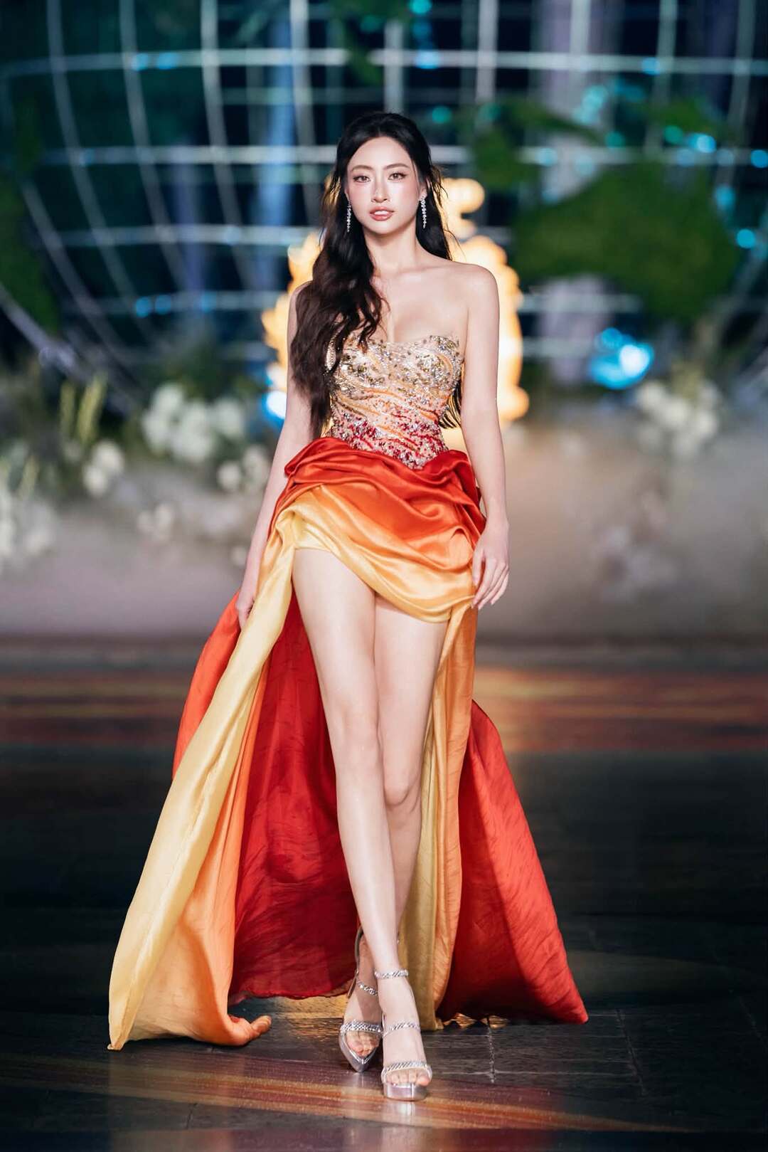 bzvn-luong-thuy-linh-te-nga-tai-vbff-miss-world00005