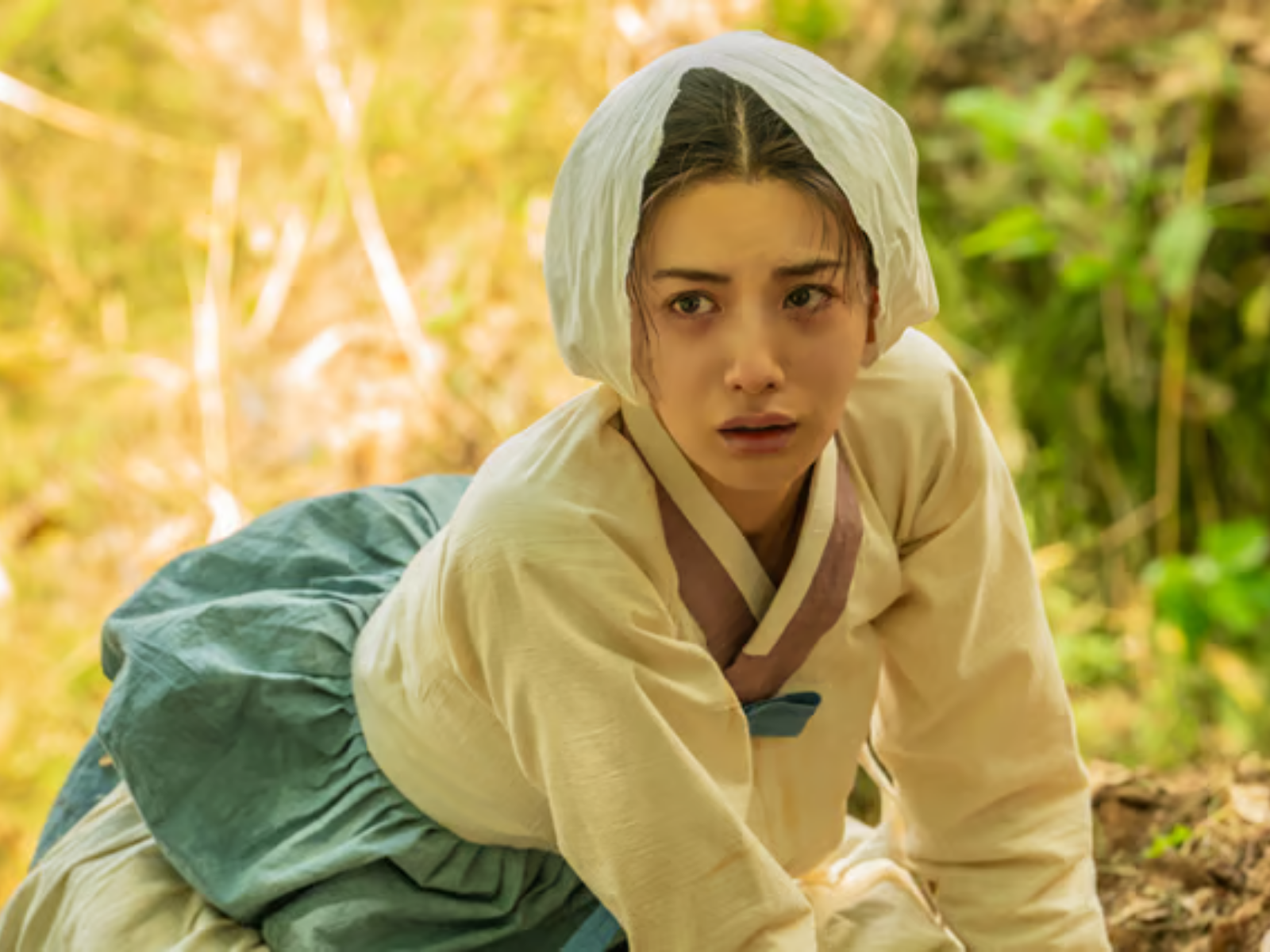 Son Ye Jin xé bỏ hình ảnh ngọt ngào trong phim cổ trang 18+ The Scandal của Netflix插图4