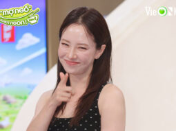 bzvn-song-ji-hyo-dang-hong-hai-dillian-show-vieon-thumb