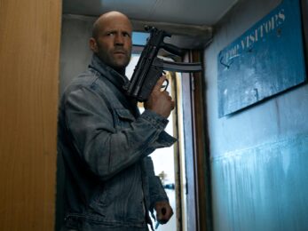 Tàu Buôn Người chứng minh Jason Statham ở tuổi U60 vẫn là tượng đài phim hành động