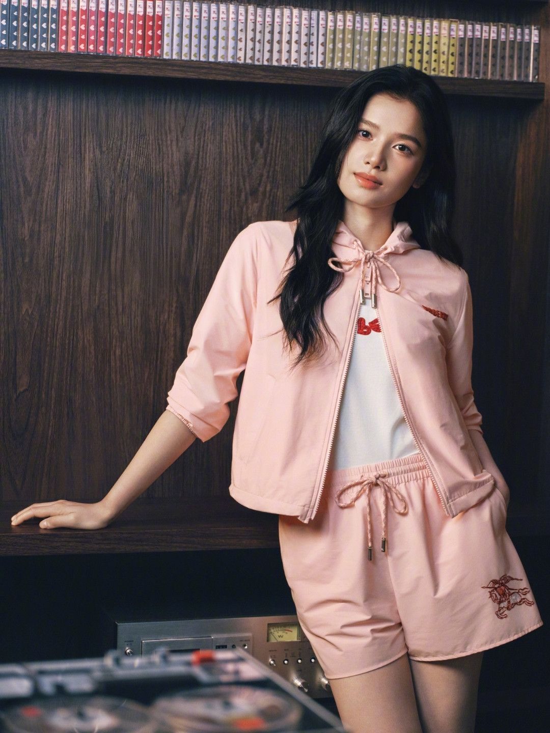 Burberry se duyên cho Trương Tịnh Nghi và Trương Khang Lạc插图6
