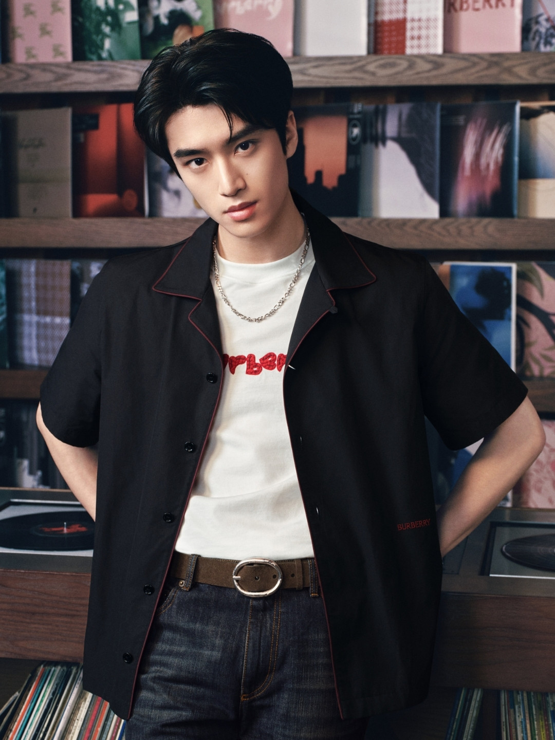Burberry se duyên cho Trương Tịnh Nghi và Trương Khang Lạc插图3