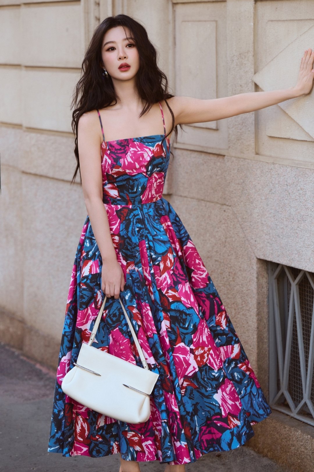 Chất French Chic của Givenchy giải bài toán thời trang cho Dương Tử插图3