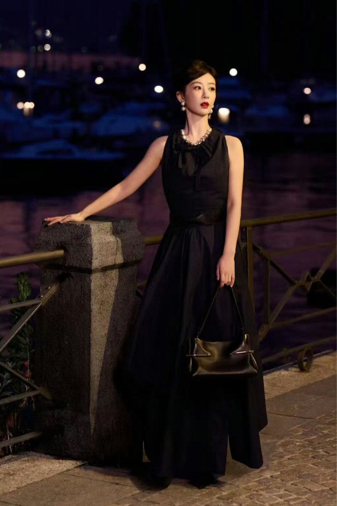 Chất French Chic của Givenchy giải bài toán thời trang cho Dương Tử插图1