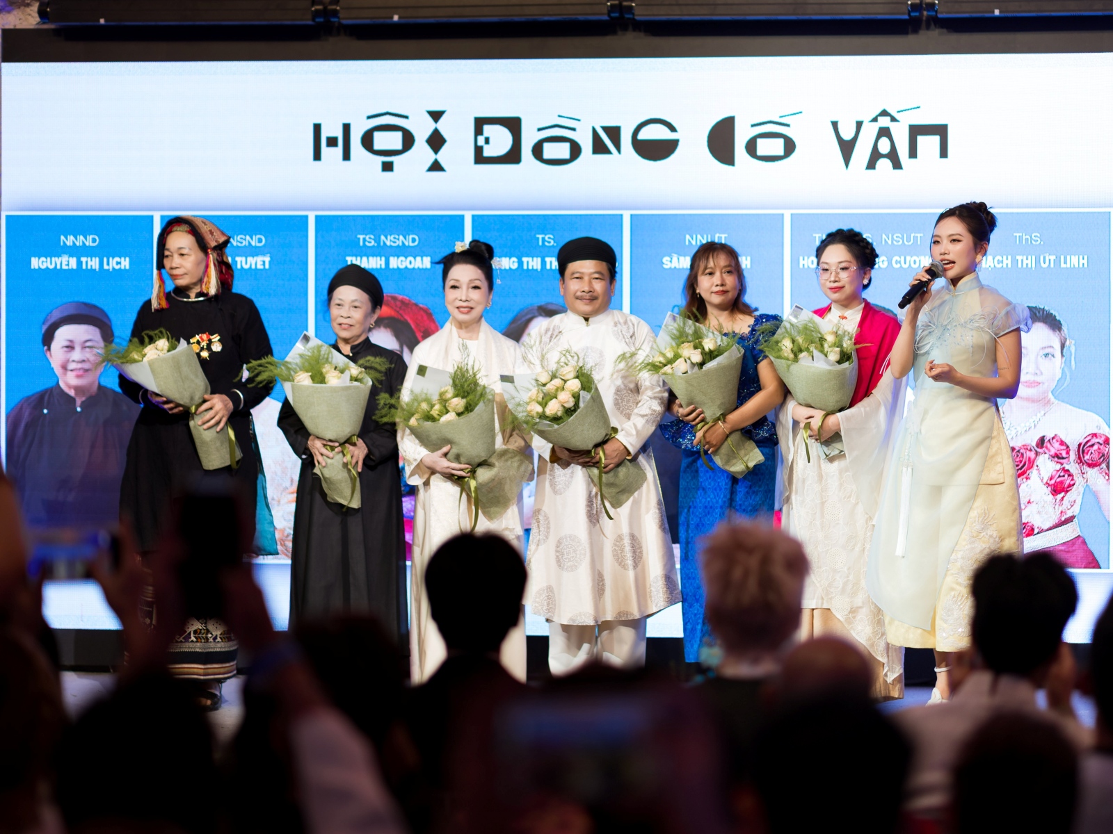 album-dan-choi-dan-ca-phuong-my-chi