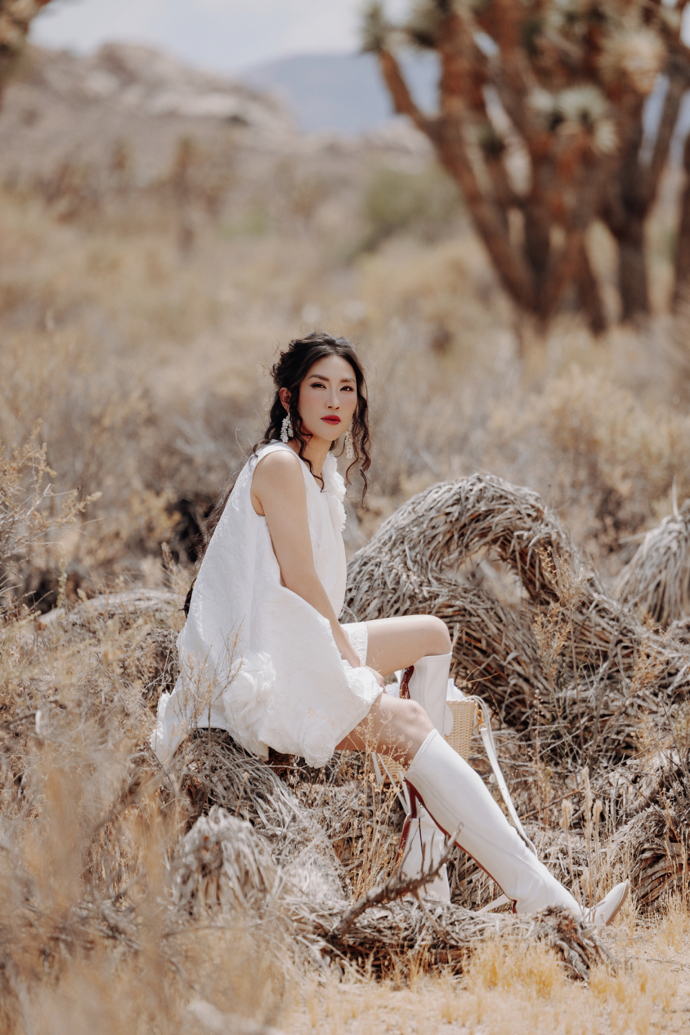 Thời trang nghỉ dưỡng của VUNGOC&SON đến công viên Joshua Tree nước Mỹ插图4