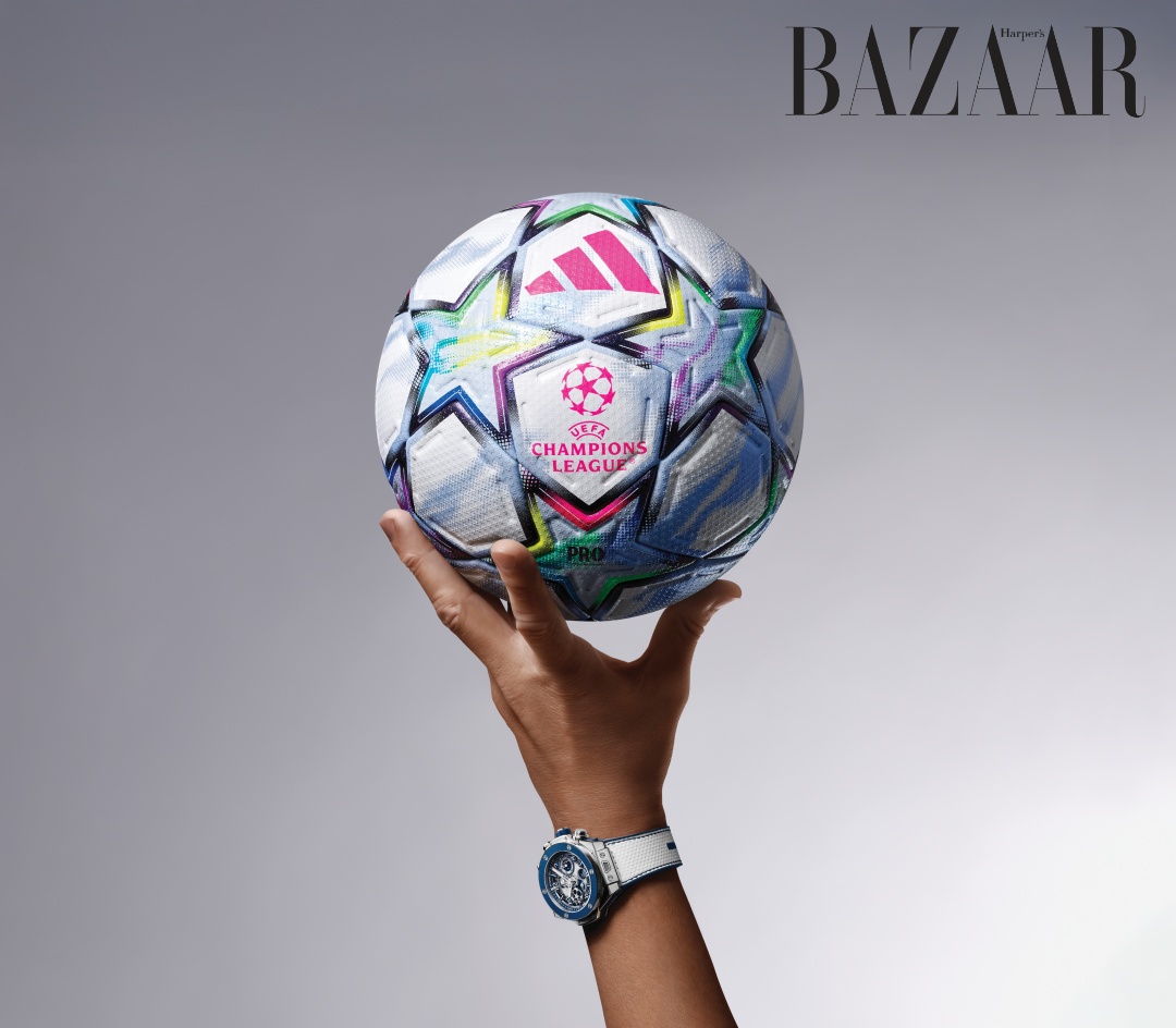 Đồng hồ phiên bản giới hạn Hublot Big Bang Reloaded UEFA Champions League Titanium Ceramic. 