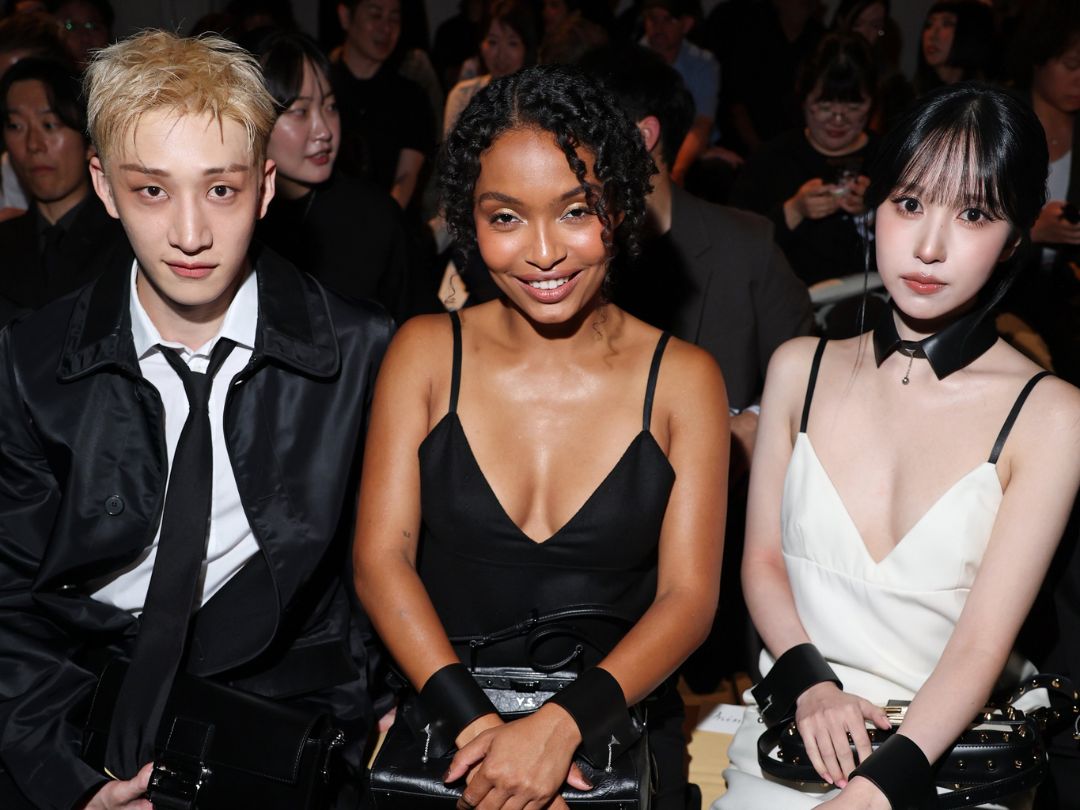 BZVN THUMB FENDI FRONT ROW XUAN HE 2027 BANG CHAN MINA