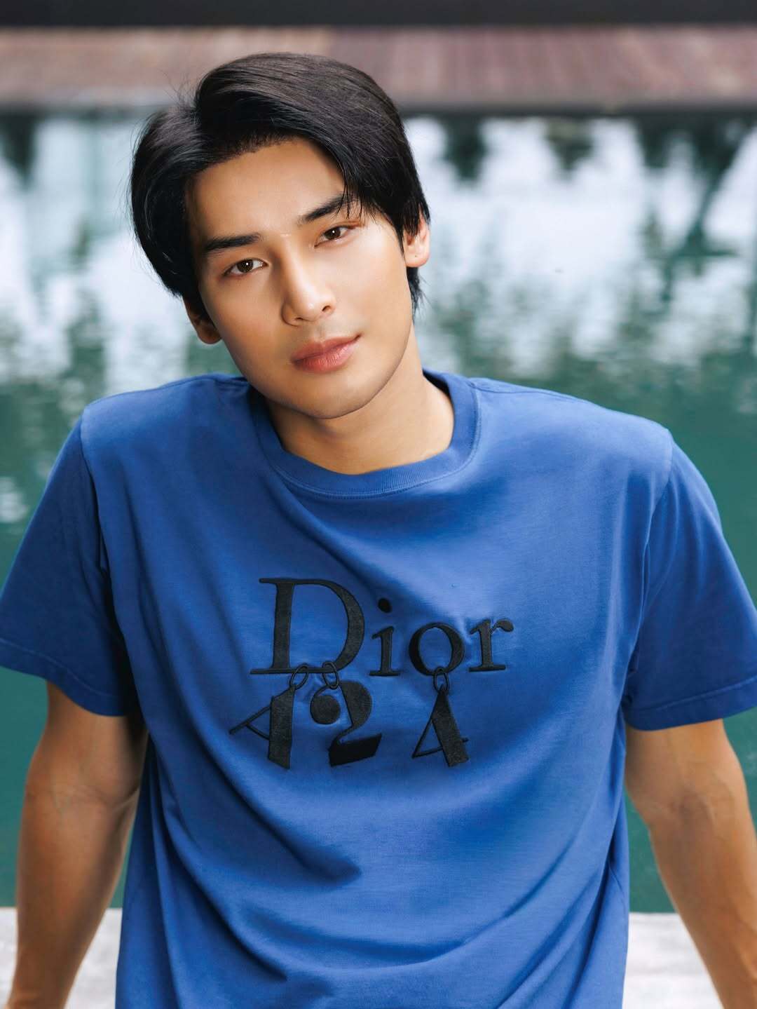 “Tủ đồ chung” kết hè của dàn sao là chiếc áo thun Dior A24插图6