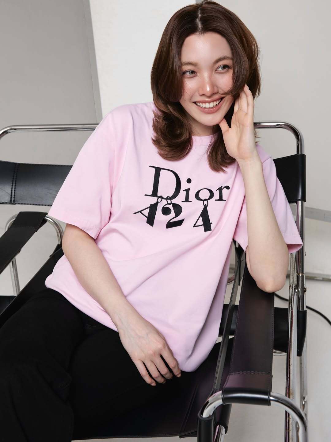bzvn dior a24 ao thun graphic tee orm kornnaphat