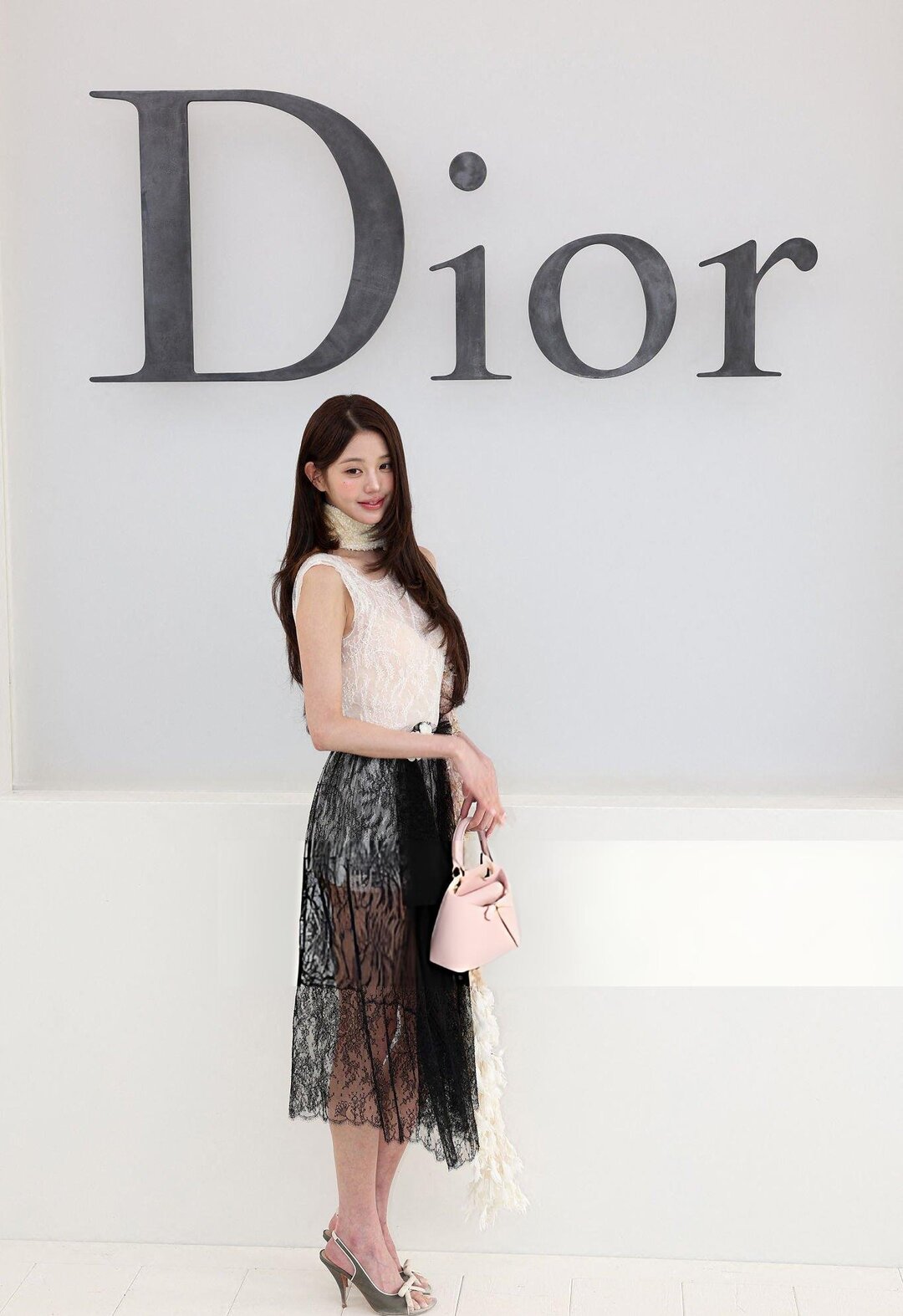 bzvn jang won young dior xuan he 2027 show thoi trang tui cigale00002