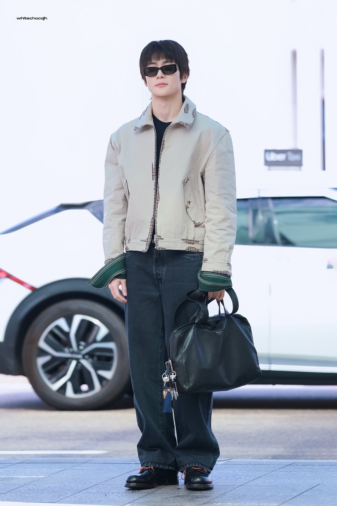 bzvn jung jaehyun nct prada xuan he 2027