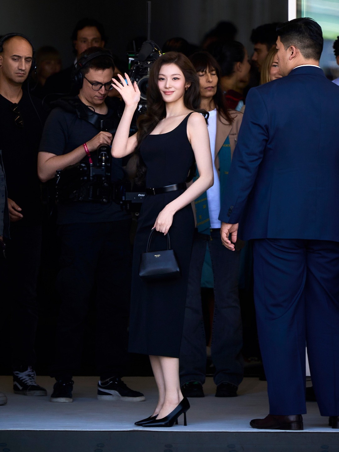 bzvn sana twice prada xuan he 2027 (3)