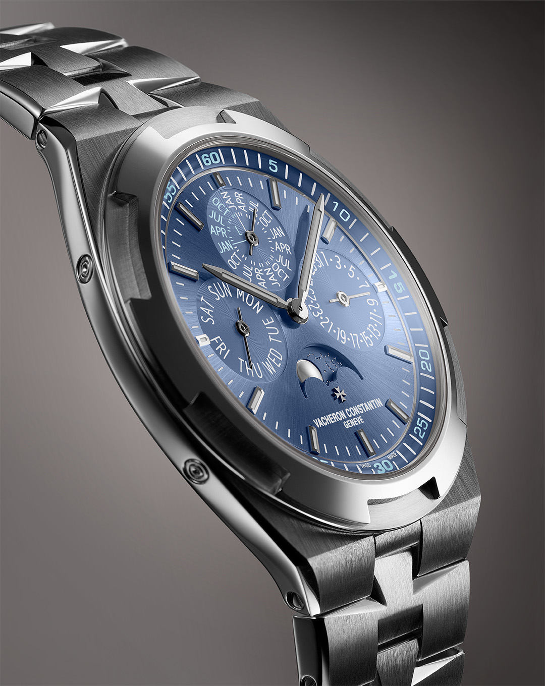 Vacheron Constantin kỷ niệm 30 năm ra mắt BST đồng hồ Overseas với phiên bản giới hạn插图4