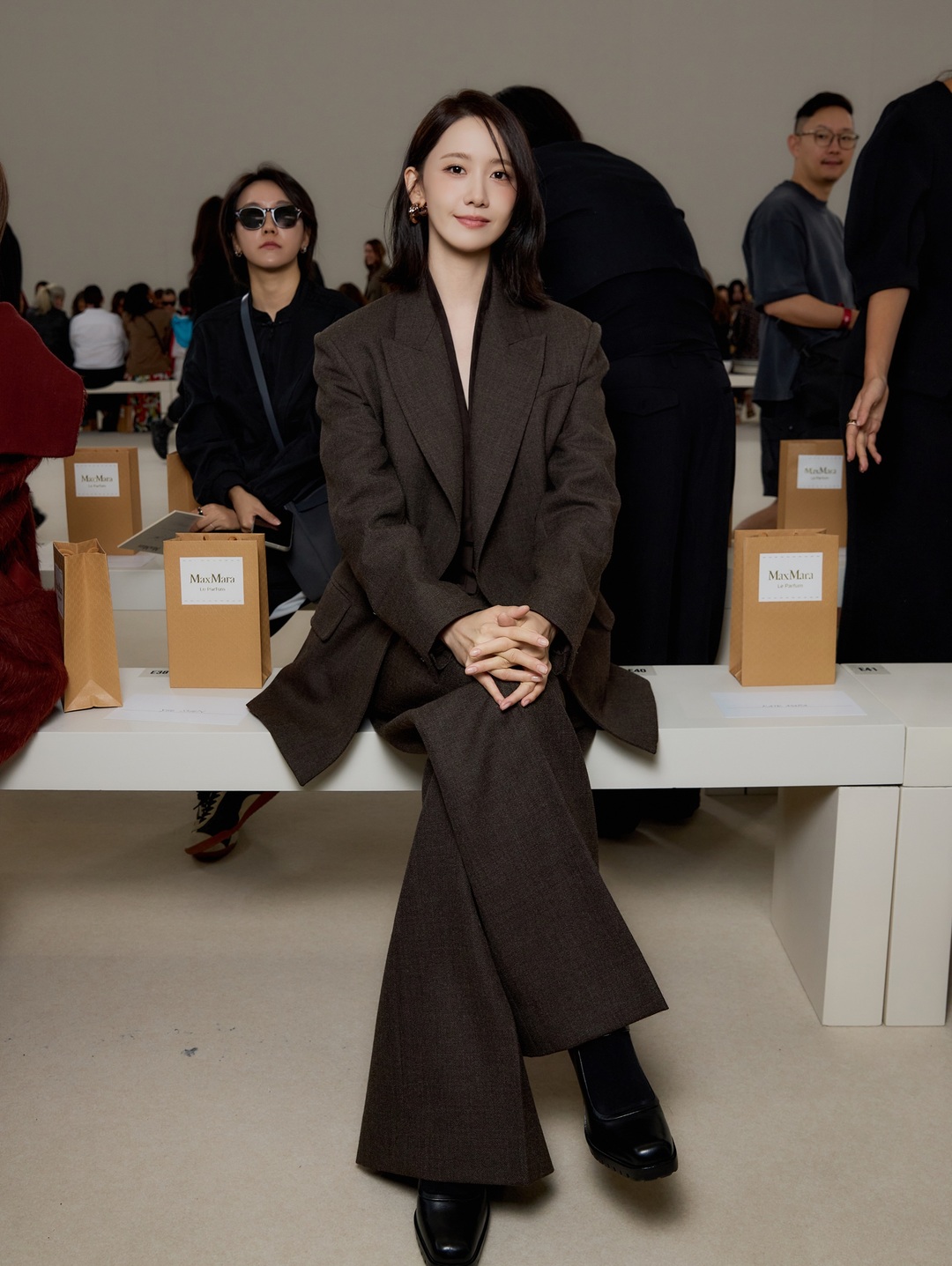 bzvn yoona max mara xuan he 202700005