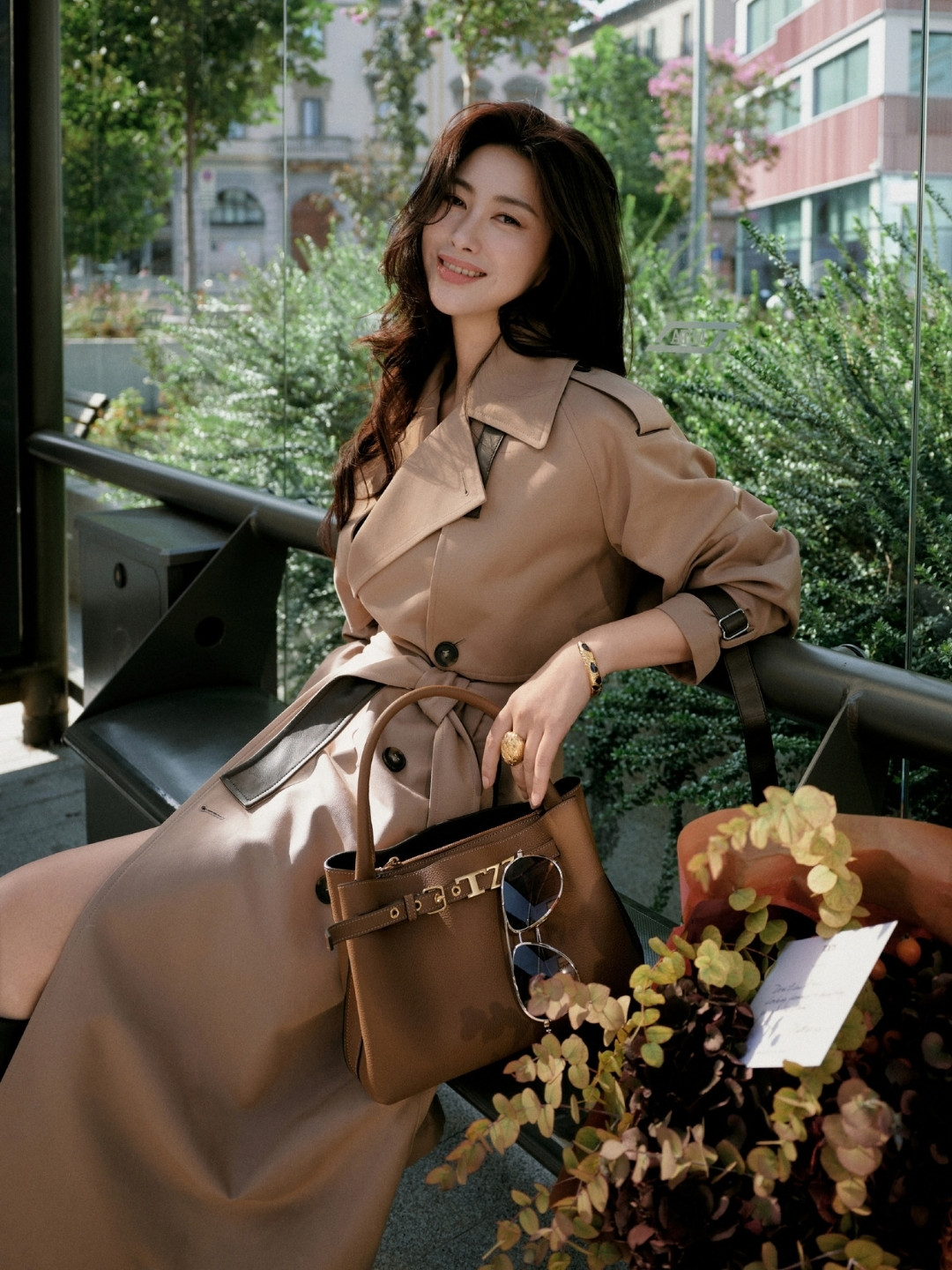 “Sếp Khương” Chu Châu thanh lịch, sang trọng dự show Tod’s插图