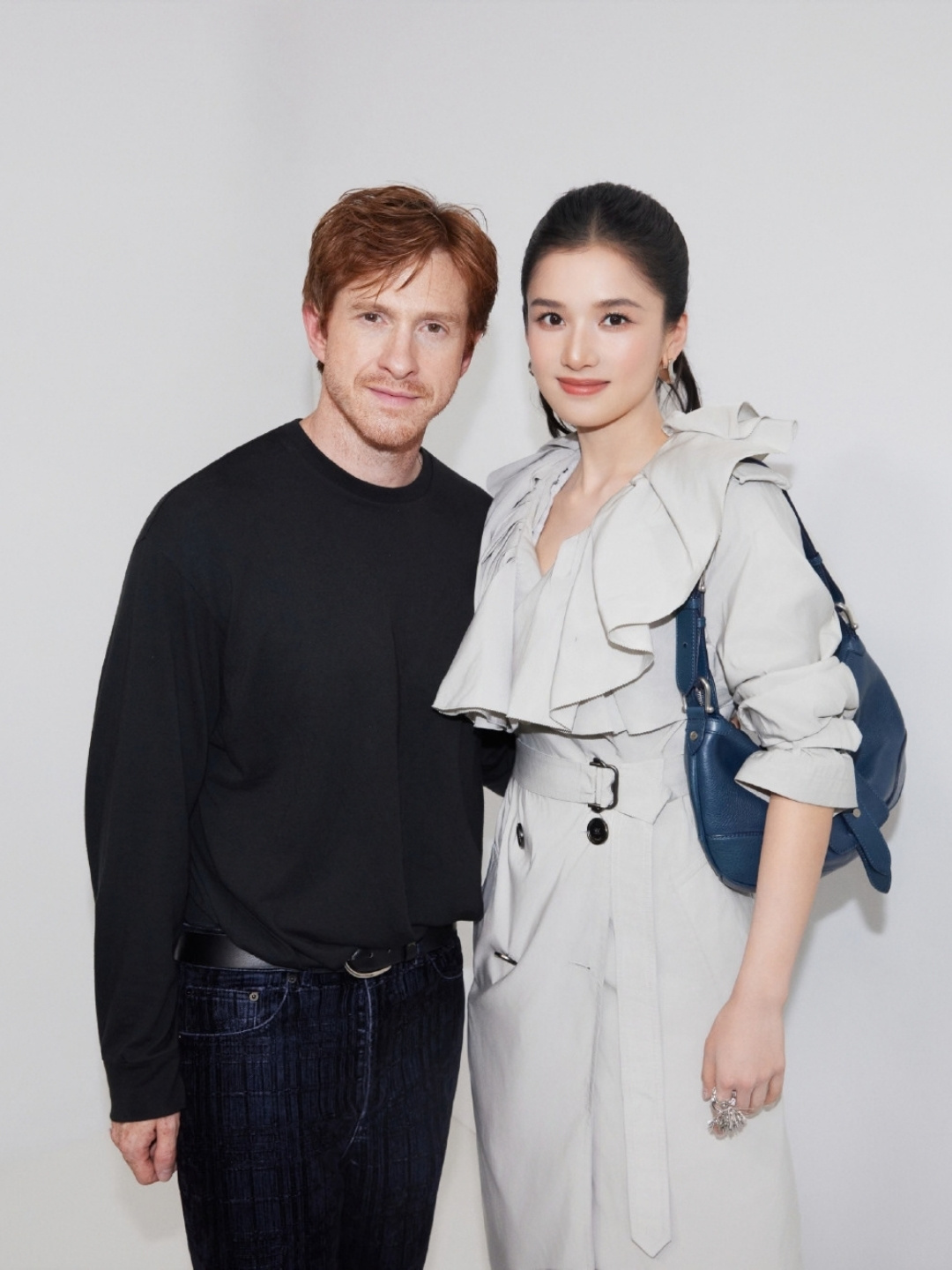 Trương Tịnh Nghi, Shuhua (i-dle) bày thế cờ vây tại show Burberry插图1