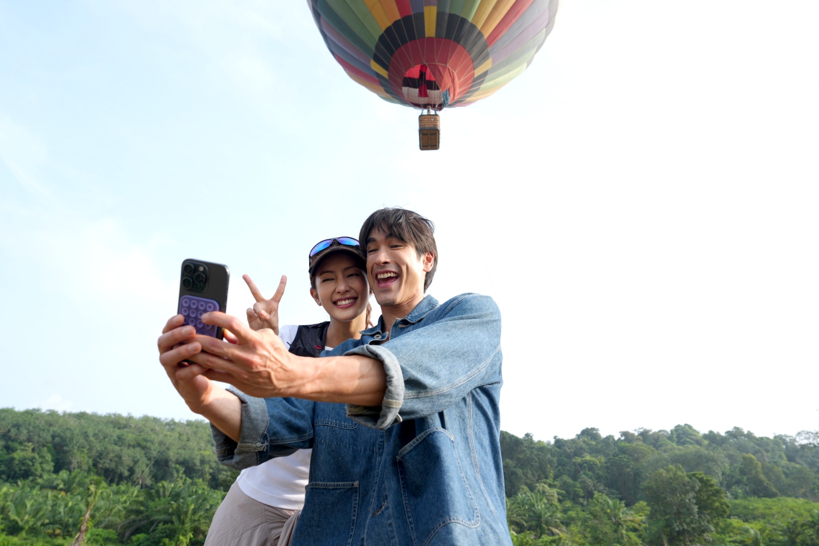 review-phim-quyet-cua-anh-nay-henry-first-dates