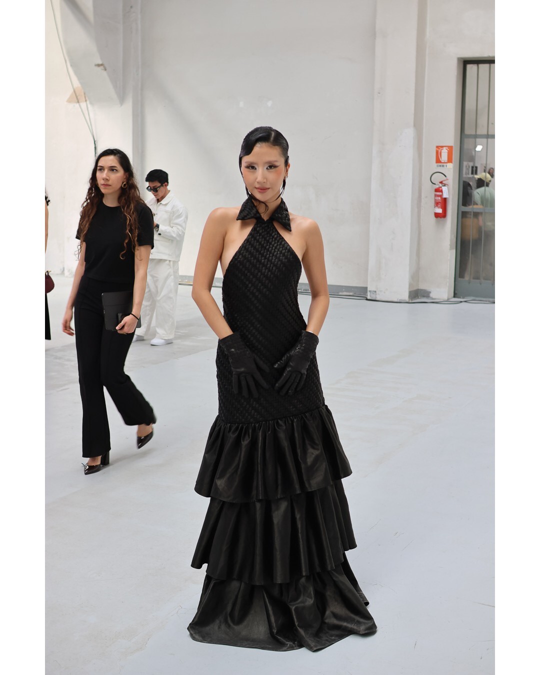 sao viet tai milan fashion week tuan le thoi trang milan xuan he 2027 ss27 quynh anh shyn phan dang hoang