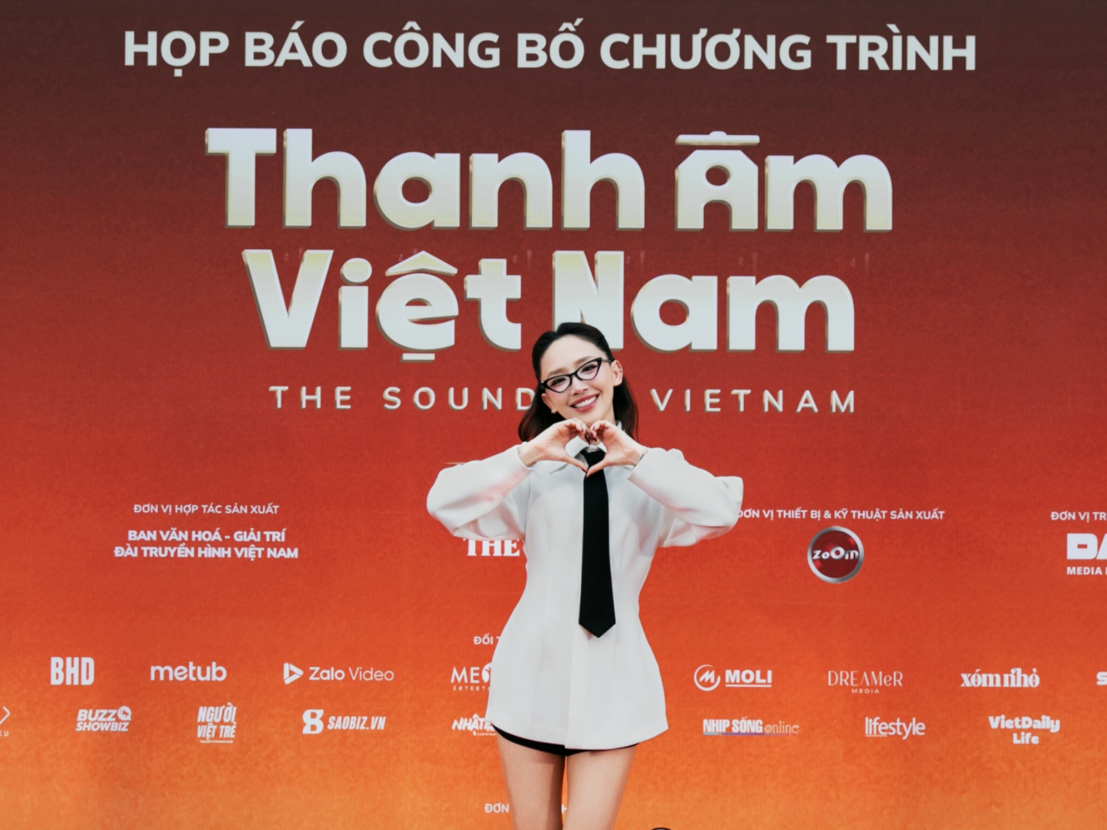 Mang chuông đi đánh xứ người, Tóc Tiên sẽ mang gì đến Eurovision Asia?插图