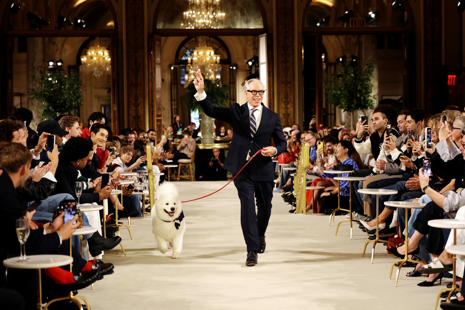 phong-van-interview-tommy-hilfiger