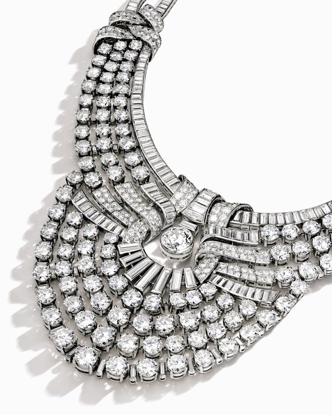 Vòng cổ 4 triệu đô của Van Cleef & Arpels bị đánh cắp插图1