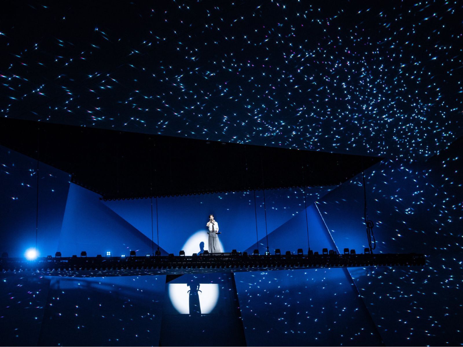 bzvn-concert-tieu-chien-3d-mapping-6