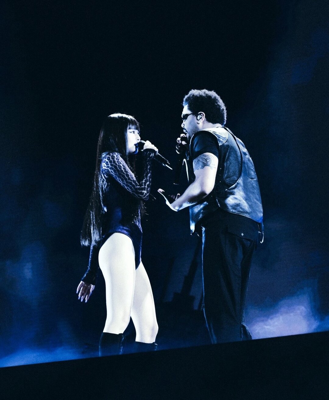 bzvn jennie the weeknd one of the girls live (4)